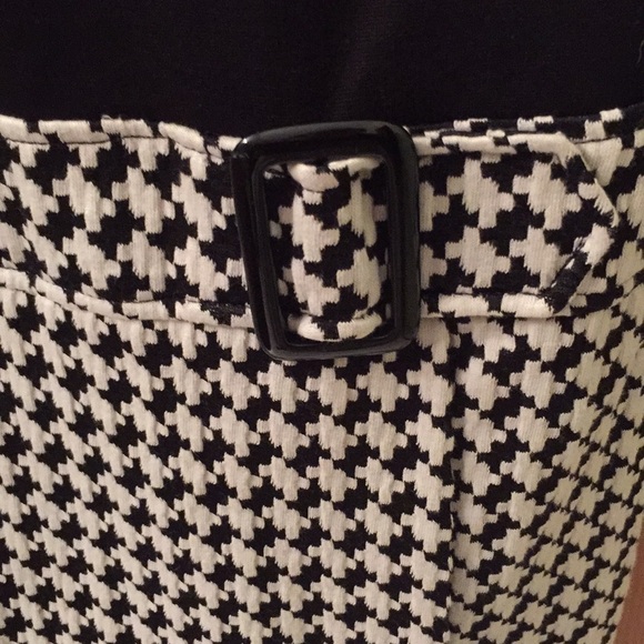 Multi fabric dress - Picture 2 of 6